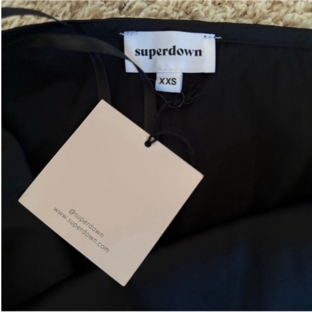 NWT Superdown by Revolve Women’s Elegant Satin Black Halter XXS - Picture 2 of 8